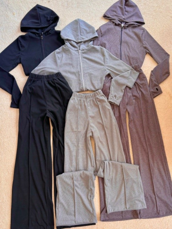 Producto - Conjunto palazo y campera