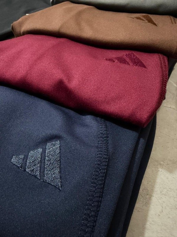 Producto - CALZA LOGO BORDADO (3 colores) - 1