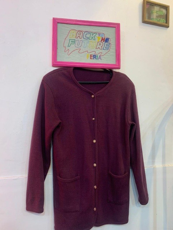 Producto - cardigán violeta con botones