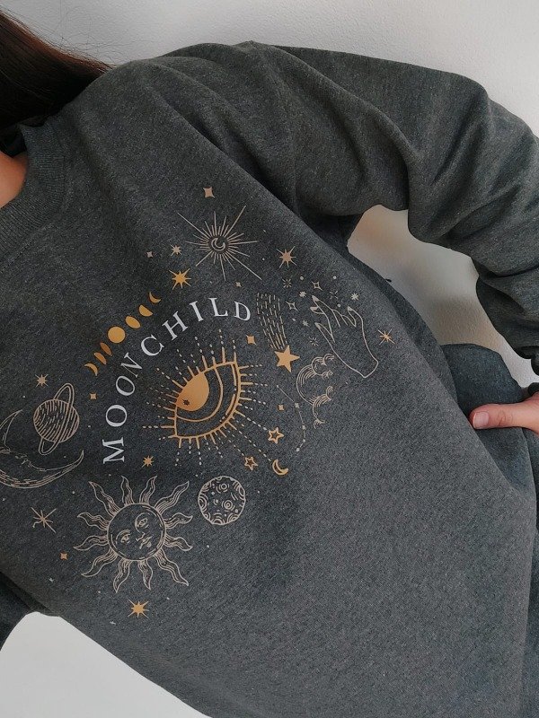 Producto - BUZO MOONCHILD