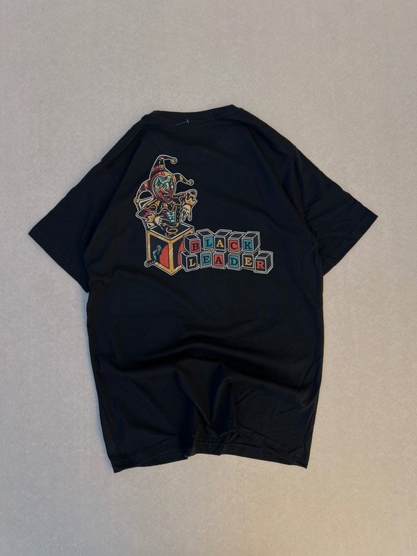 Producto - REMERA BLCK DOLLBOX N