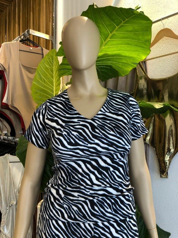 Producto - REMERA DALIA