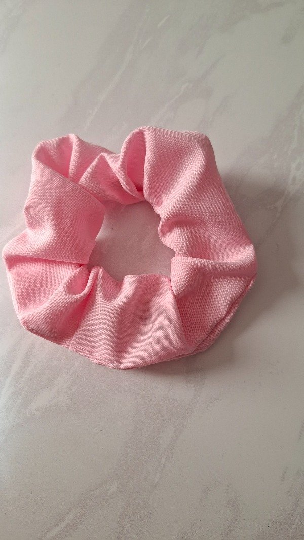 Producto - Scrunchie tropical rosa bebe