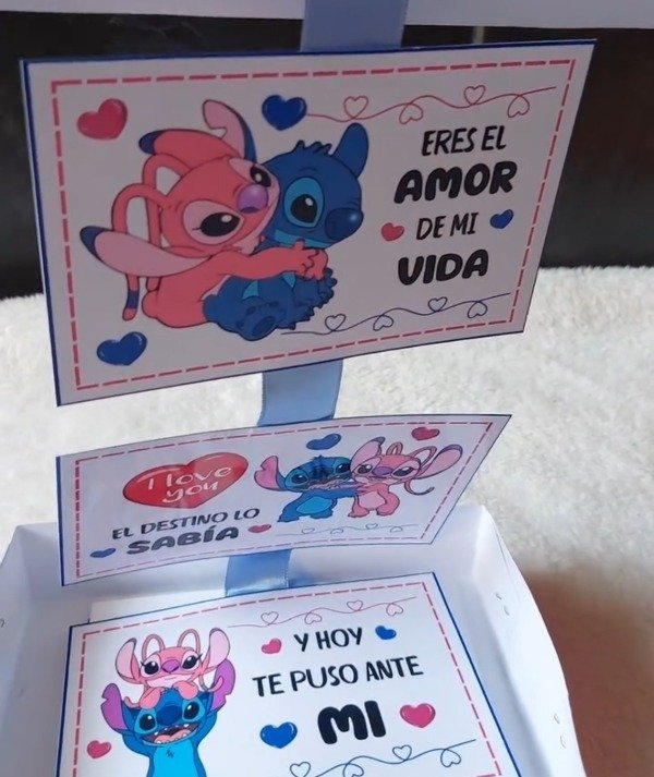 Producto - CAJITAS MAS TARJETAS CASCADAS
