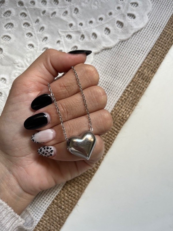 Producto - Collar- corazón inflado mini