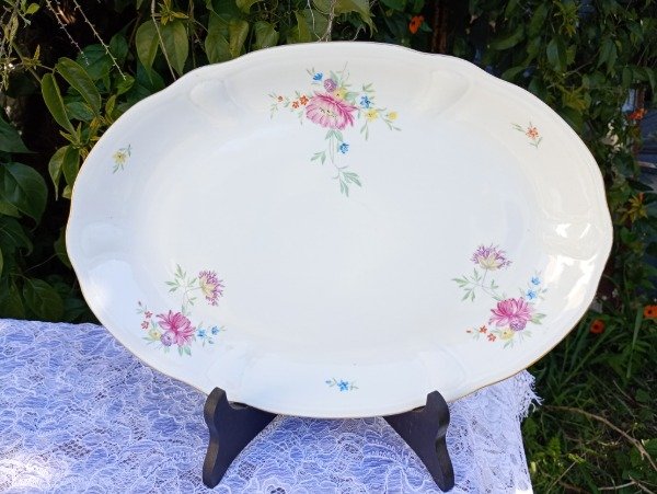 Producto - Fuente ovalada de porcelana nacional Grand Boulogne