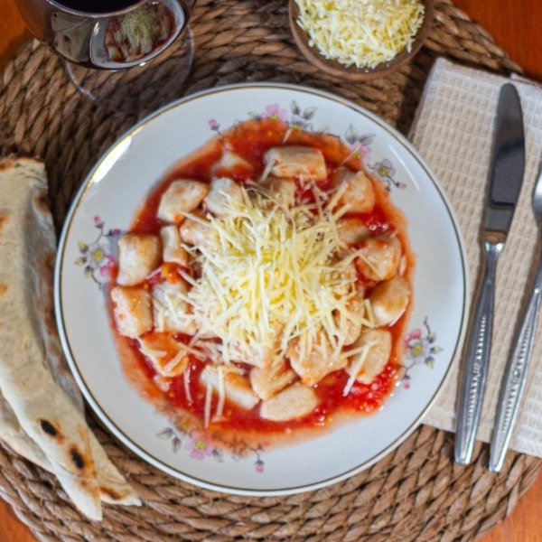 Producto - Ñoquis con salsa fileto