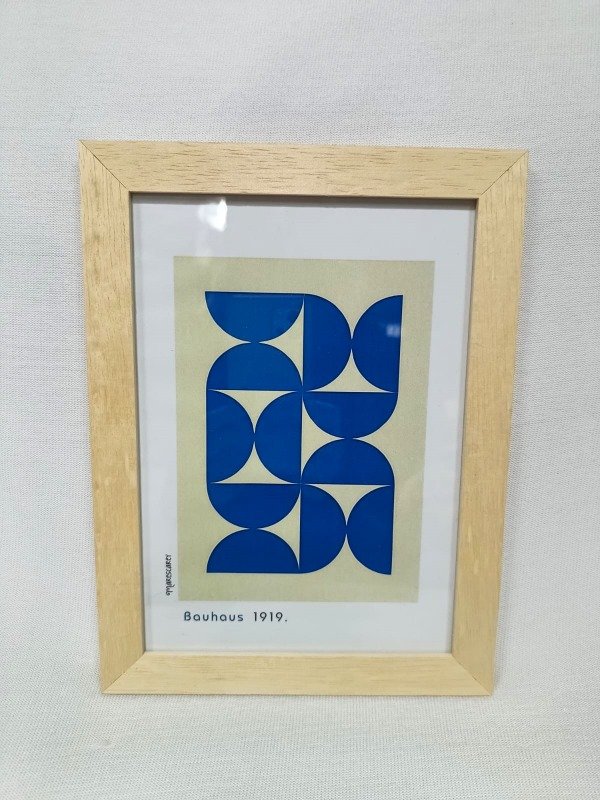 Producto - Cuadros "Gráficos" / Bauhaus Azul Mar