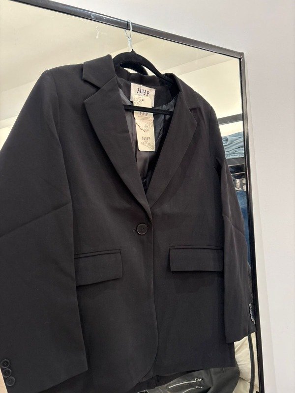 Producto - BLAZER NEGRO IMPORTADO