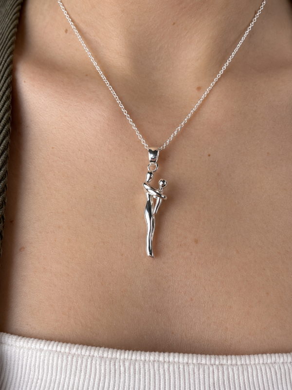 Producto - CADENA DE PLATA ABRAZO DE MAMÁ 0025 - 0