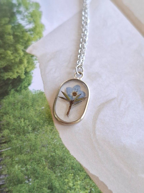 Producto - no me olvides en ramo plateado II