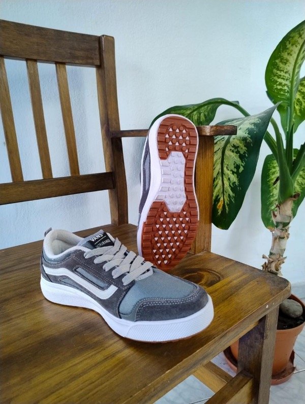 Producto - Ultrarange Gris