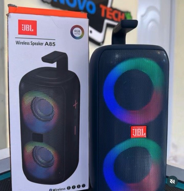 Producto - Parlantes M8. JBL.  réplica CALIDAD AAA