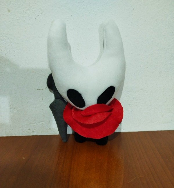 Producto - Peluche Hornet