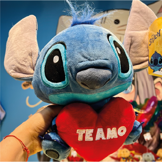 Producto - STITCH CORAZÓN 25 CM