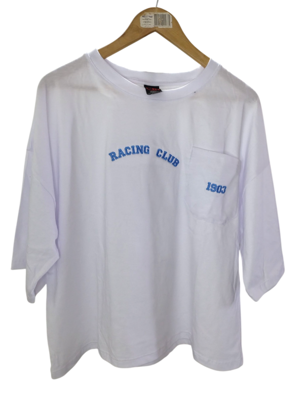 Remera boxi blanca bordada