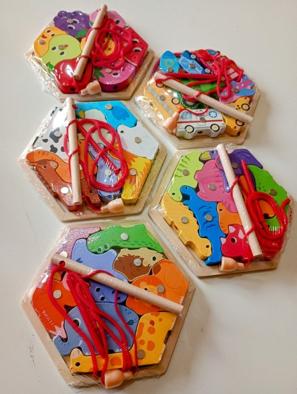 Producto - Rompecabezas hexagonal + pesca imantada + enhebrado (13cm x 13cm) - 0