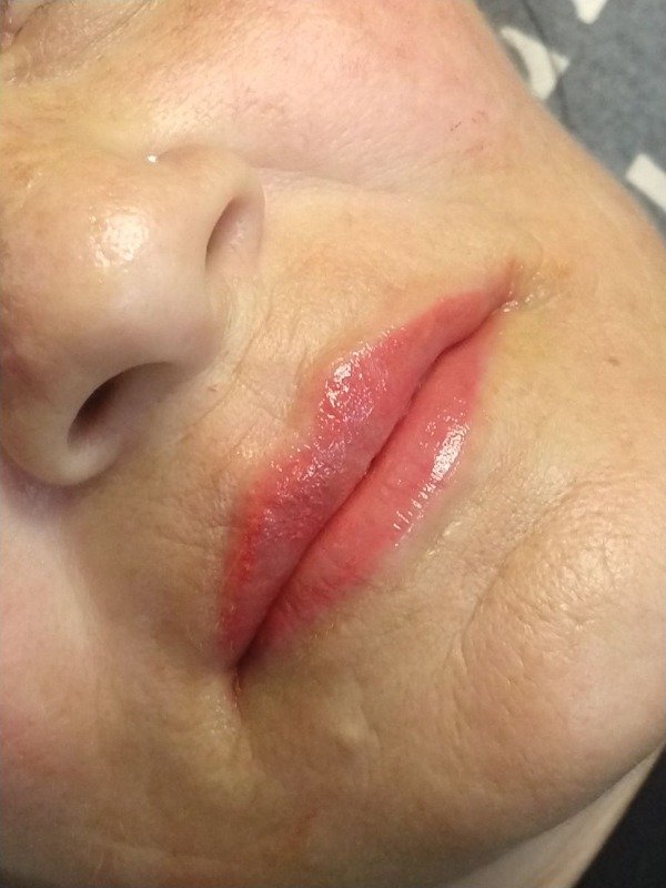 Producto - DELINEADO DE LABIOS