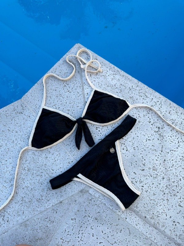 Producto - Top EVA PRETO - Edición premium limitida