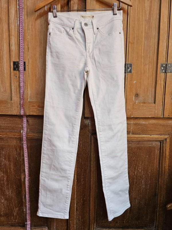 Producto - Jean Levis Blanco t.26