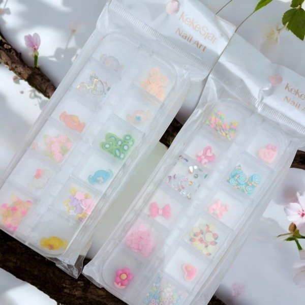 Producto - Decoración  de uñas con formitas