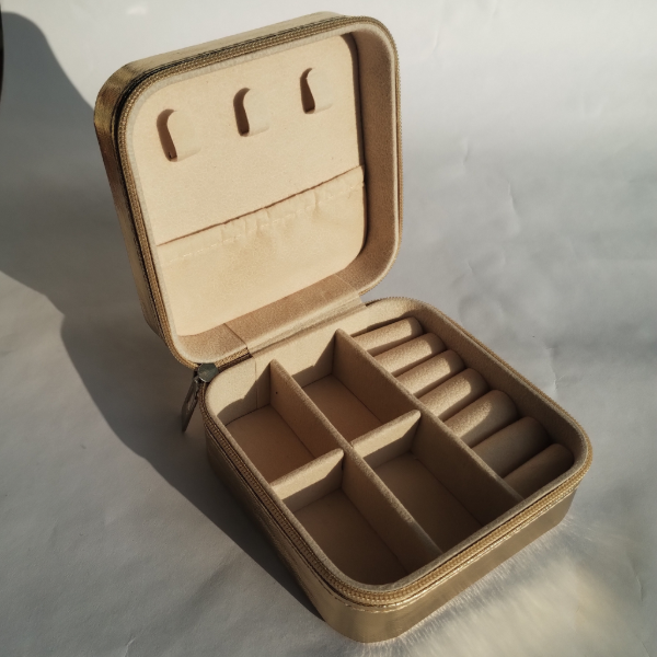 Producto - Joyero de Viaje Mini Dorado