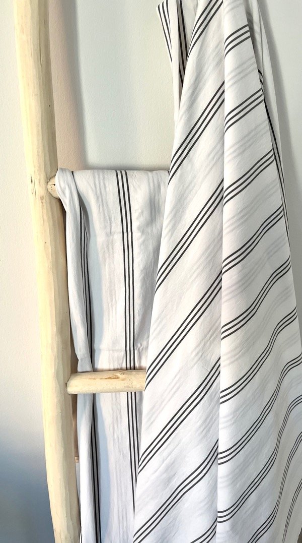 Producto - MANTEL CHELSEA (off white) 150x200