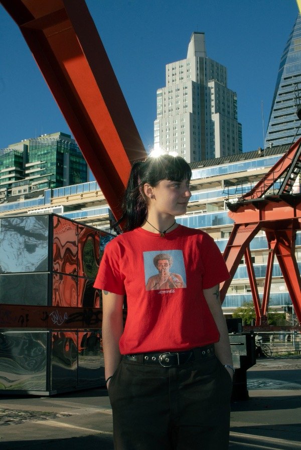 Producto - Remera - Addicted roja - 1