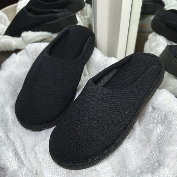 Producto - Pantuflas clasicas Negras