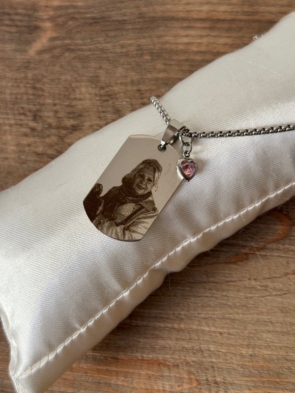 Producto - Militar con Cristal