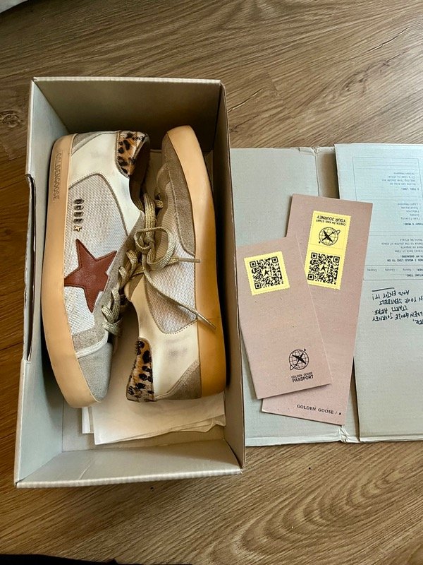 Producto - GOLDEN GOOSE BEIGE