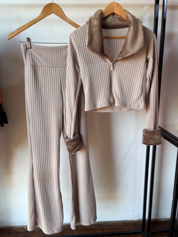 Producto - CONJUNTO EMILIA