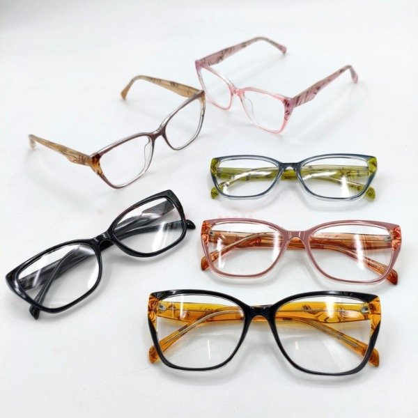 Producto - Anteojos Dahia