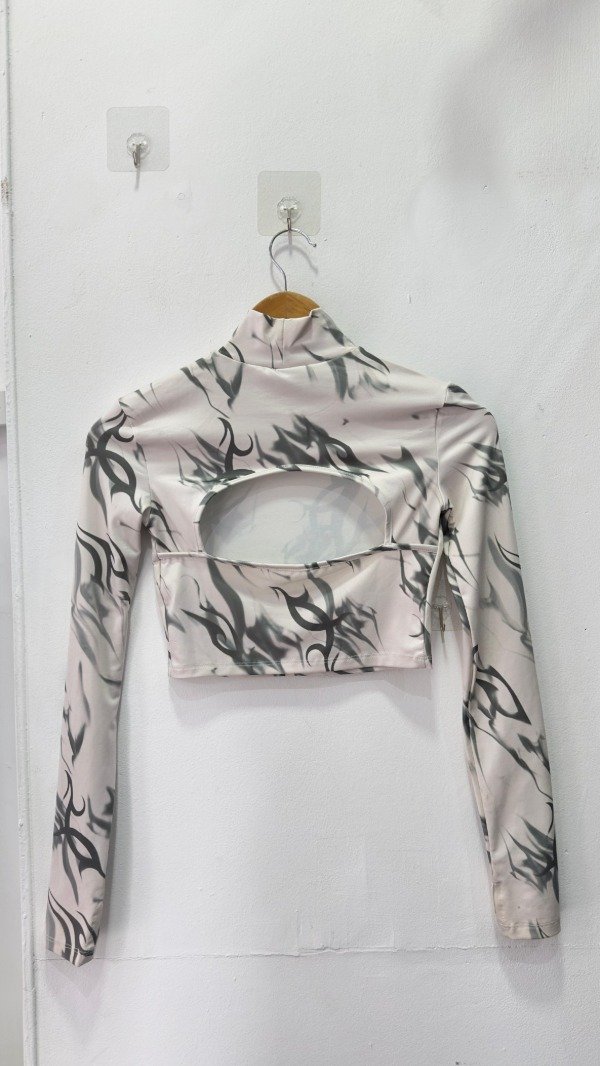 Producto - Top Bershka Tattoo