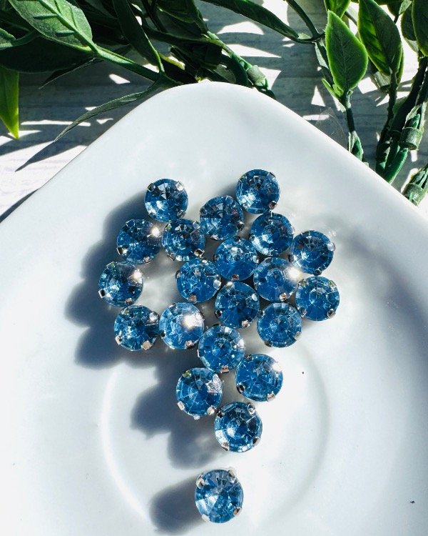 Producto - 8MM REDONDA CELESTE CIELO CLASICA