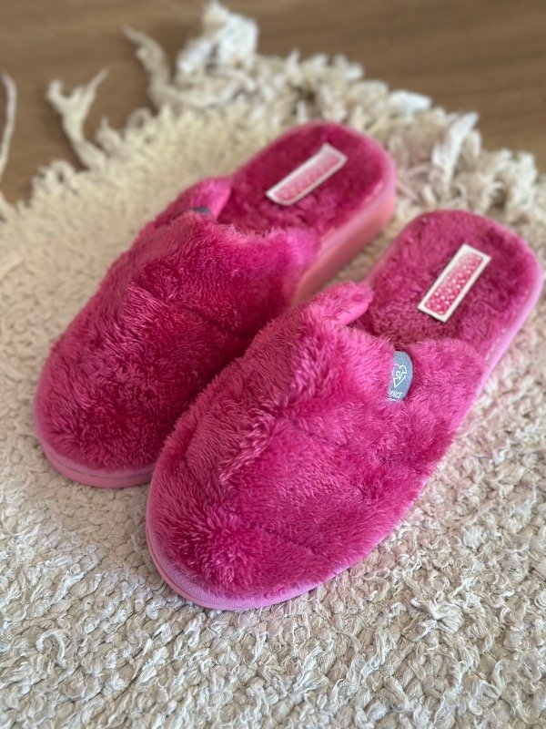 Producto - PANTUFLA DE PELUCHE FUCSIA DE DAMA
