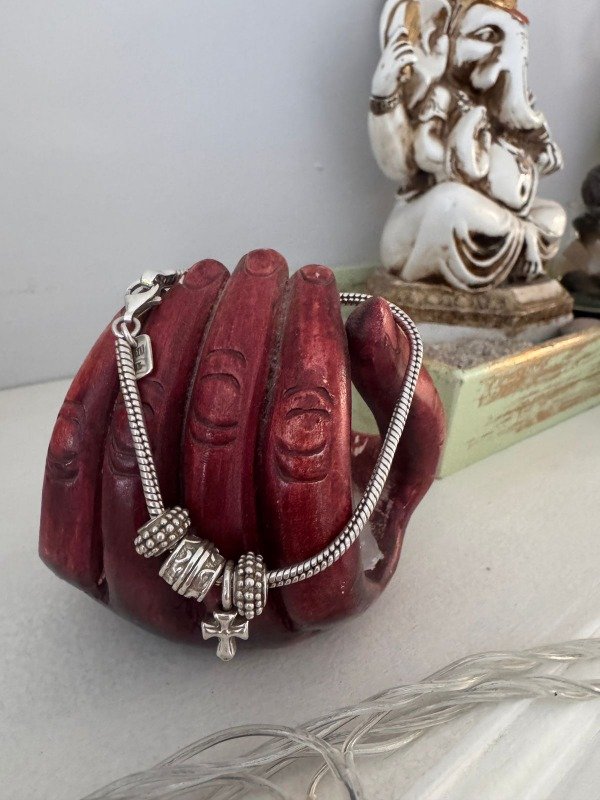 Producto - Pulsera Omega con 4 charms