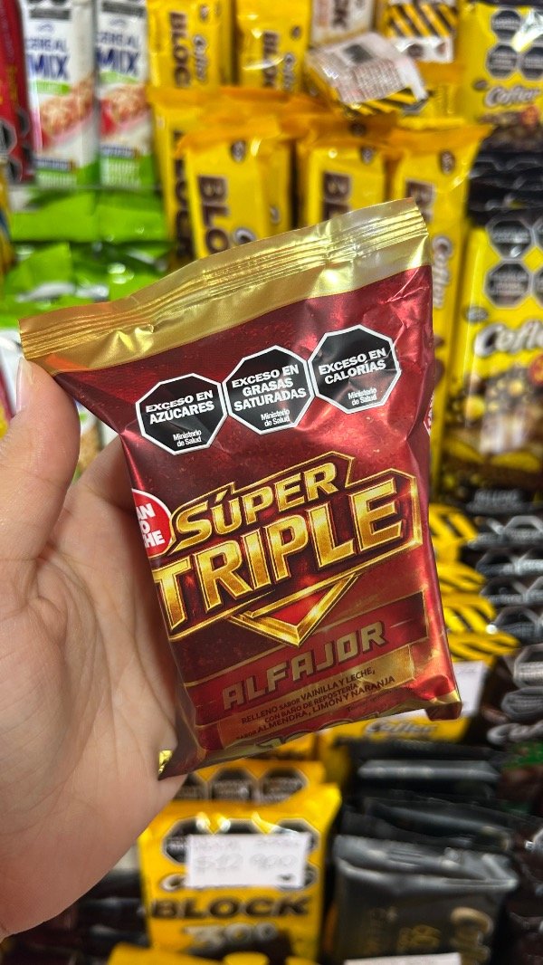 Producto - ALFAJOR FANTOCHE SUPER TRIPLE