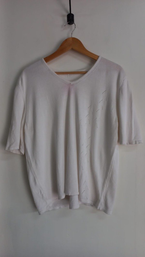 Producto - REMERA DE HILO BLANCA CLASICA