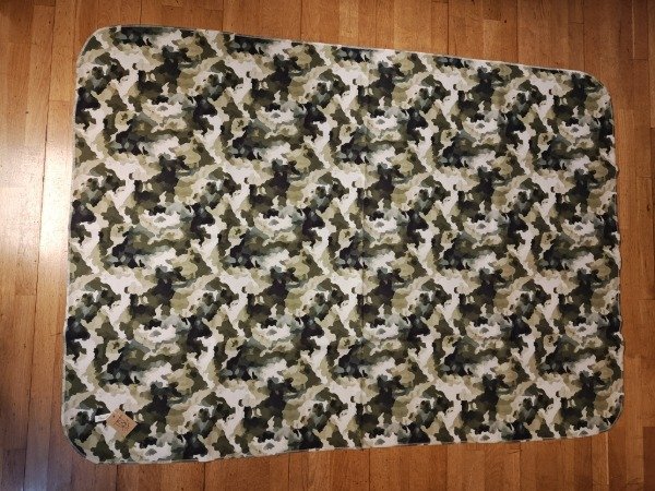 Producto - Lonita camuflada verde
