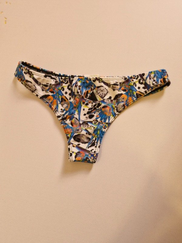 Bombis bikinis colores varios — imagen 3