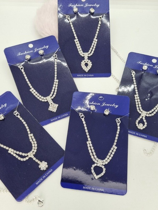 Producto - Set fantasia cadenita + aros strass