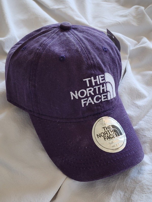 Producto - Gorra The North Lila