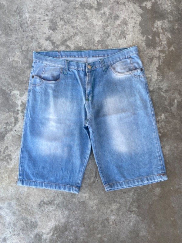 Producto - Bermuda de jean 40