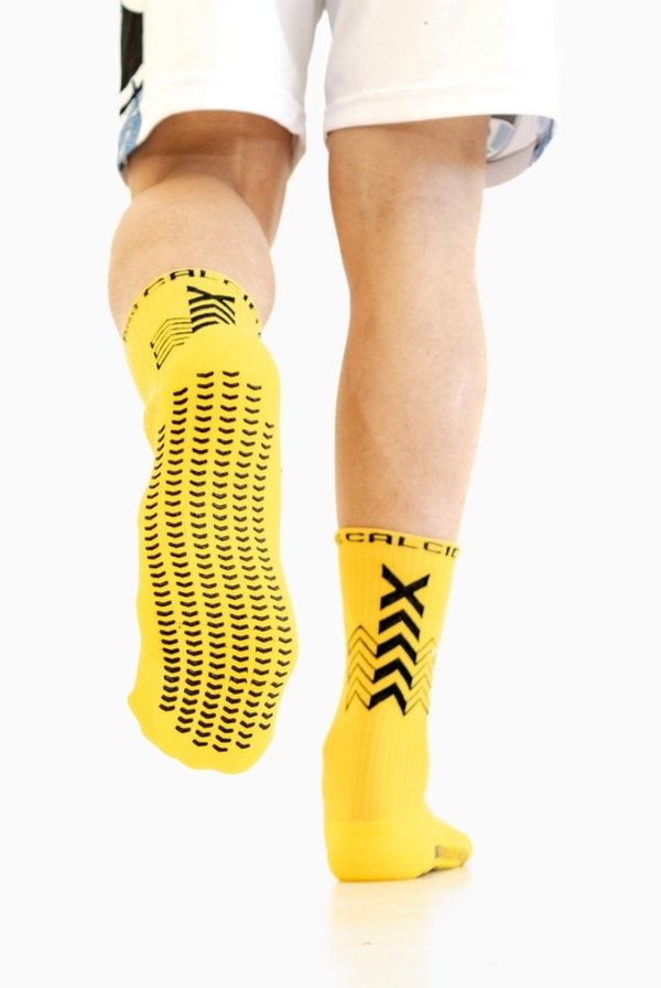 Producto - ANTIDESLIZANTES MARCA CALCIO AMARILLO CON NEGRO