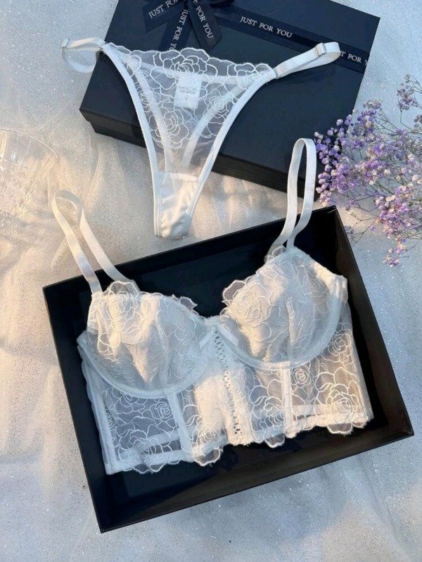 Producto - Bustier forrado y bordado