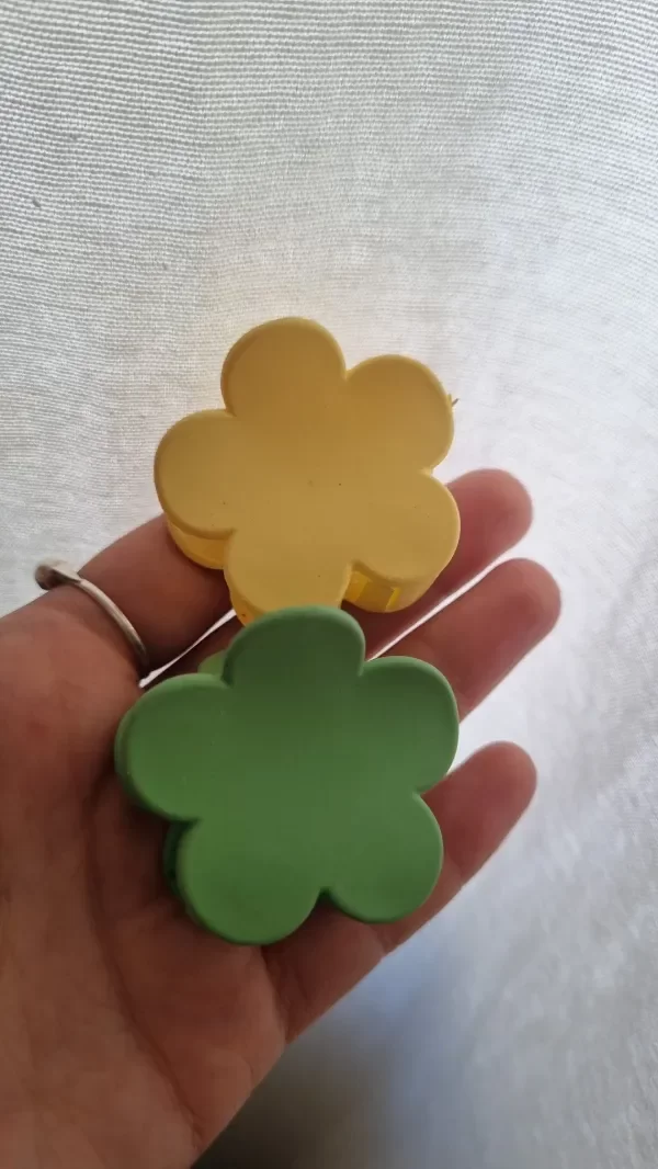 Producto - Broches medianos flores