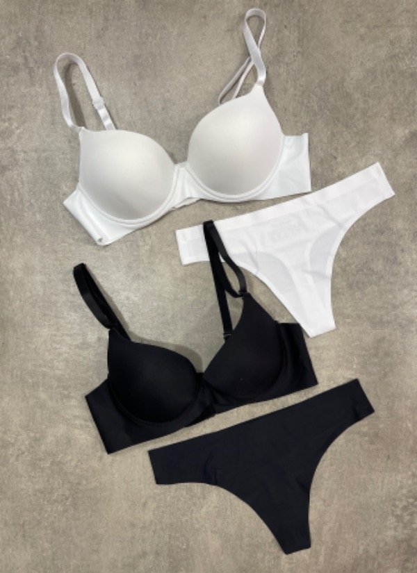 Producto - SET EVE SIN COSTURAS C/LESS