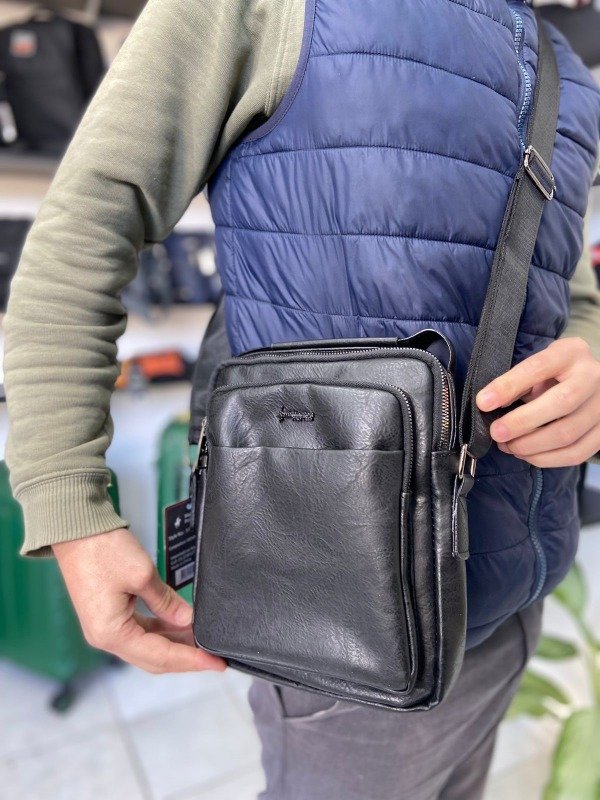 Producto - MORRAL WELLINGTON POLO