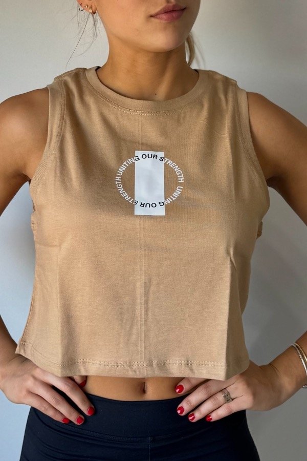 Producto - Croptop beige strength